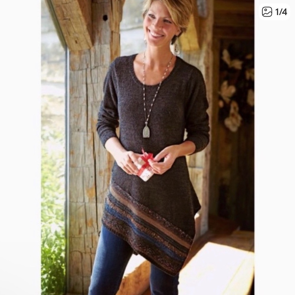 Soft Surroundings~Asymmetrical Hem~Long Sleeve~Tunic Sweater
